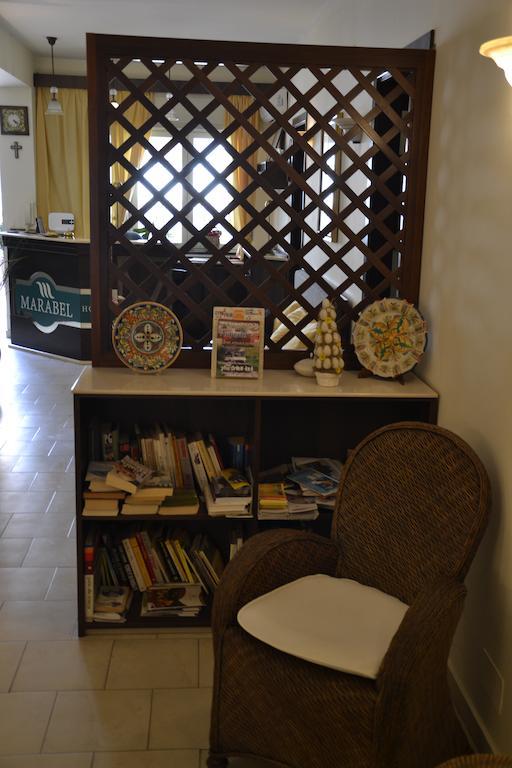 玛拉贝尔酒店 SantʼAlessio Siculo 外观 照片